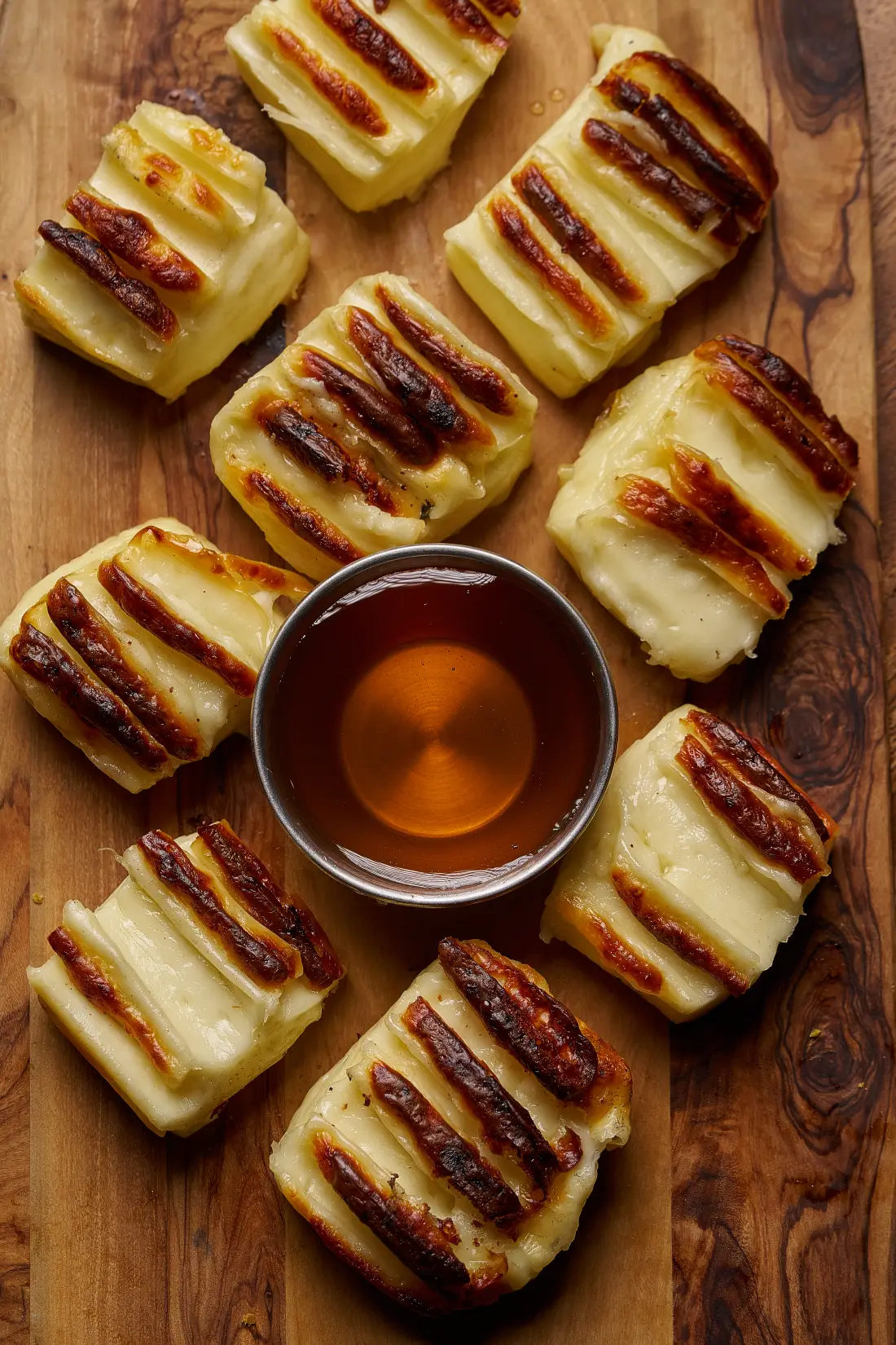 Queijo coalho a la parrilla con miel